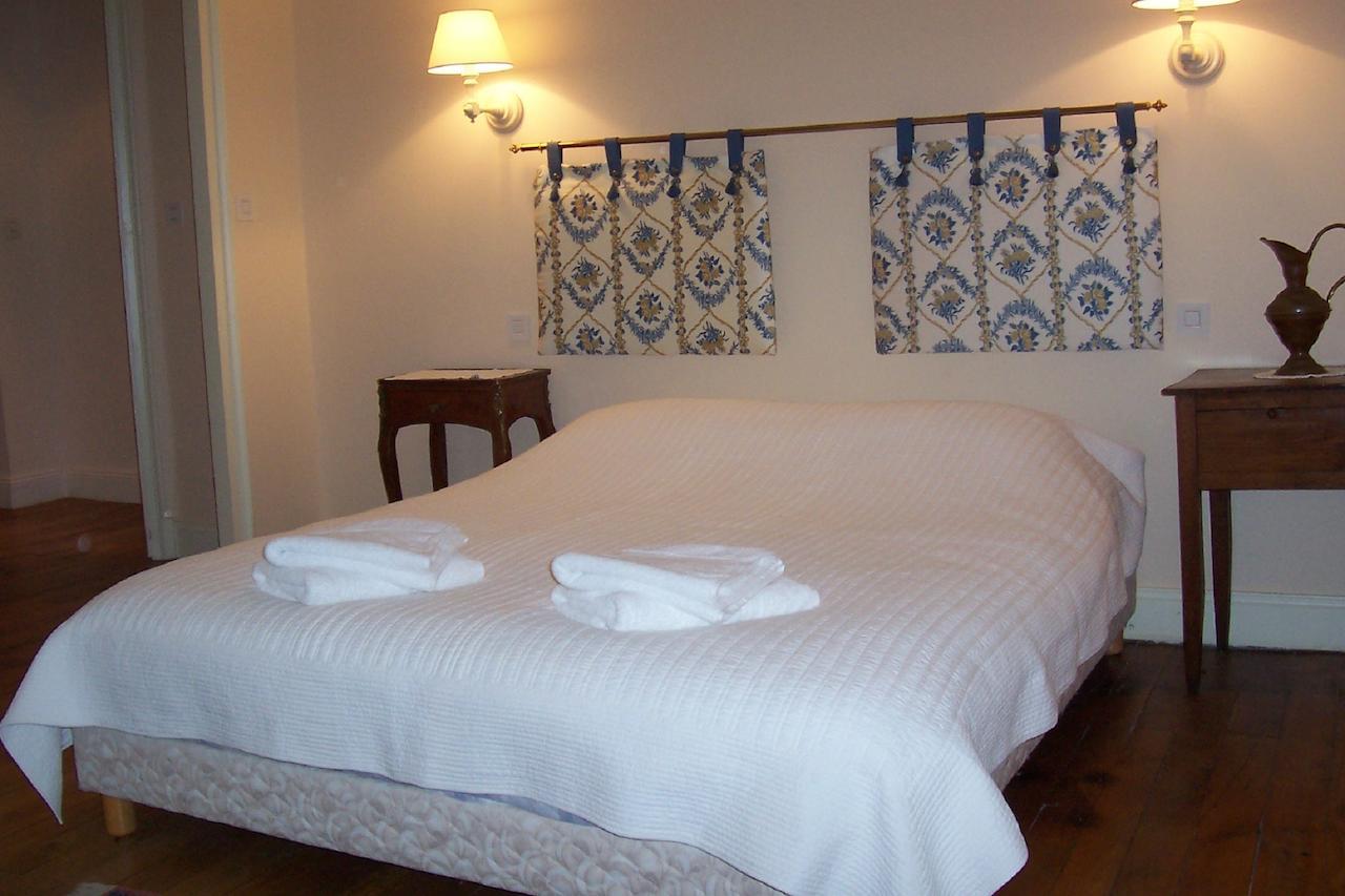 Chateau Champigny Bed and Breakfast Maillet  Δωμάτιο φωτογραφία